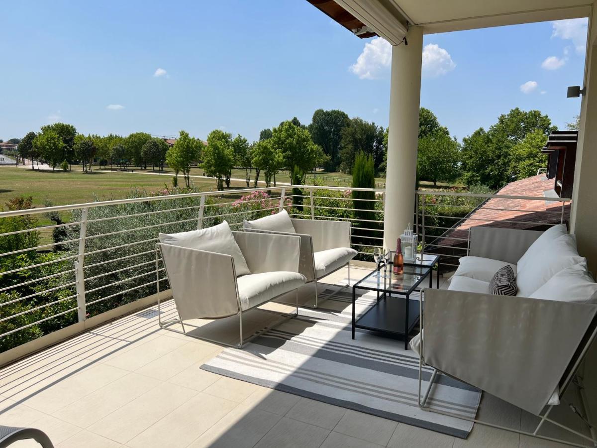 Paganini Suites And Apartments Sirmione Bagian luar foto