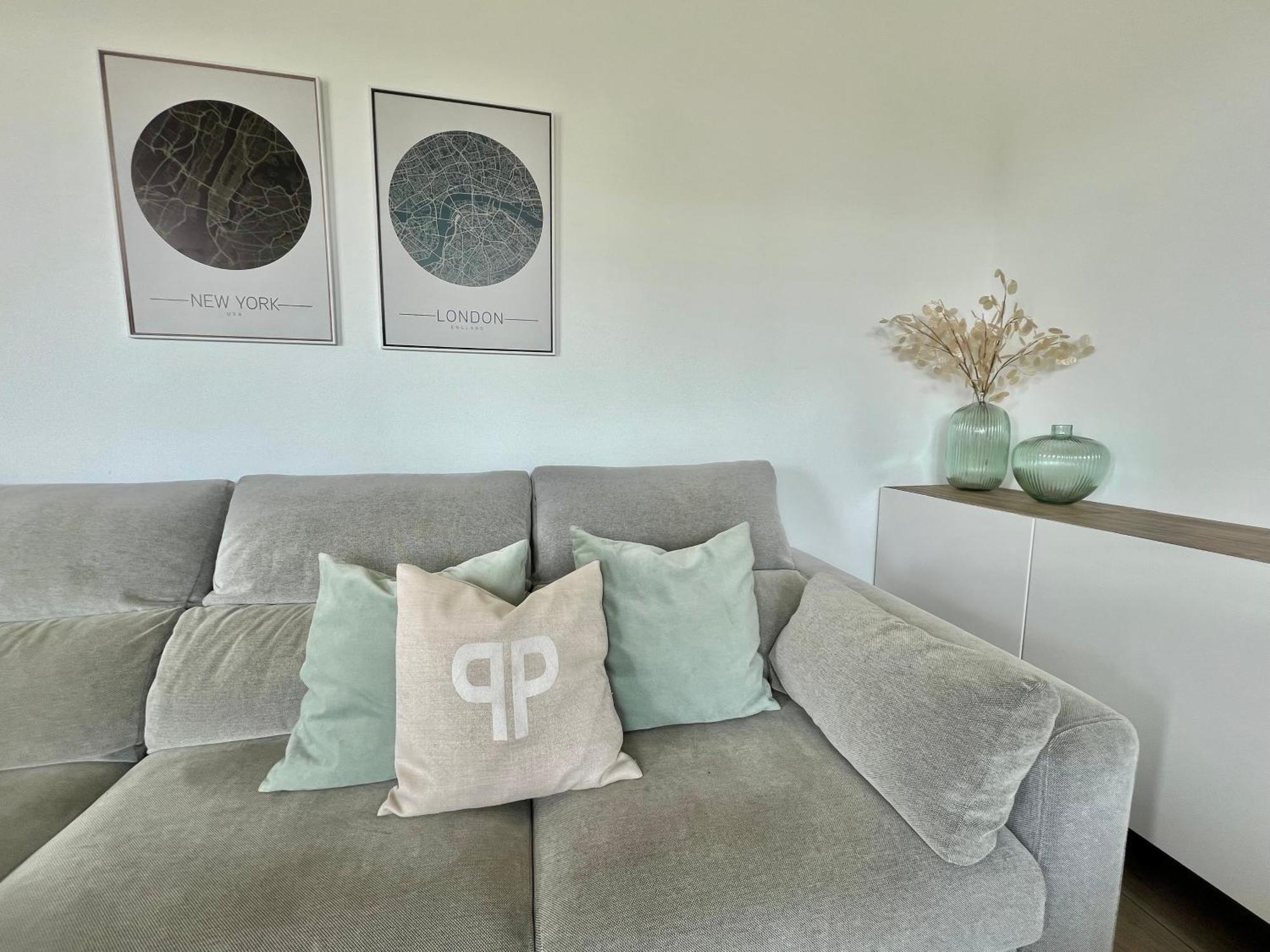 Paganini Suites And Apartments Sirmione Bagian luar foto